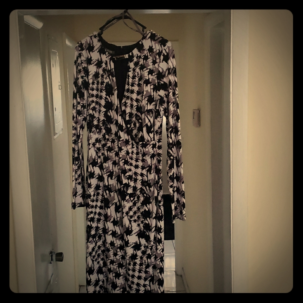 long sleeve body conscious dress